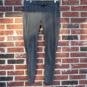 Hue Gray Jeggings